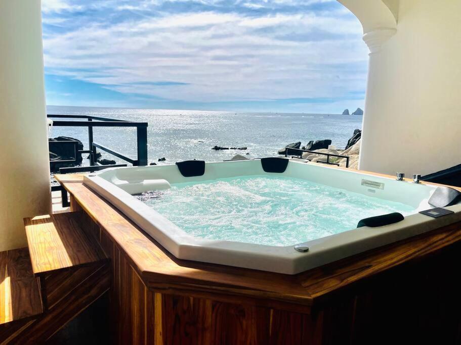 Villa Beach Front Casa Bruma Jacuzzi With Massage Cabo San Lucas Exterior foto